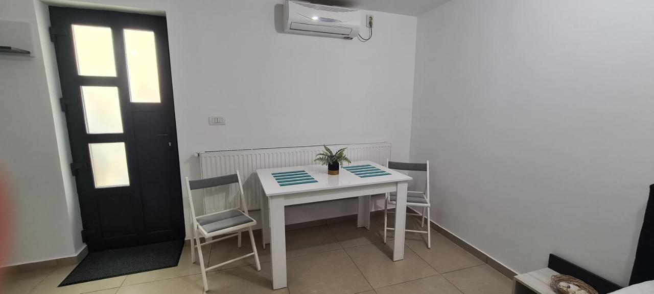 Seby Studio Constanţa Buitenkant foto